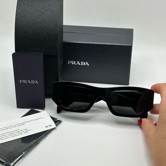 PRADA Sunglasses PRA01S 16K08Z Black/Dark Grey Unisex NEW - Picture 10 of 12